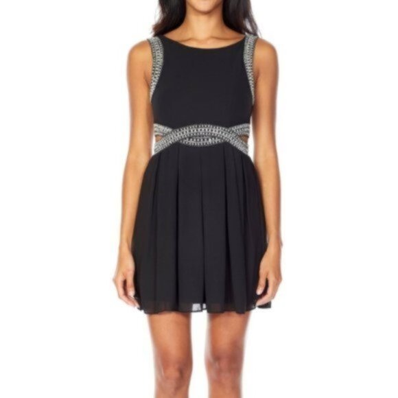 TFNC London Women’s Malaga Mini Cocktail Dress. Size S - Picture 1 of 12